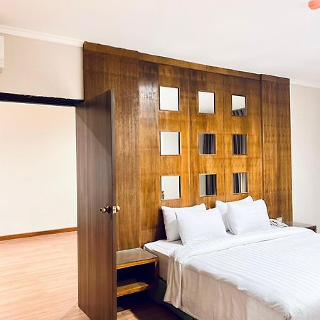 Royal Asia Hotel 팔렘방 외부 사진