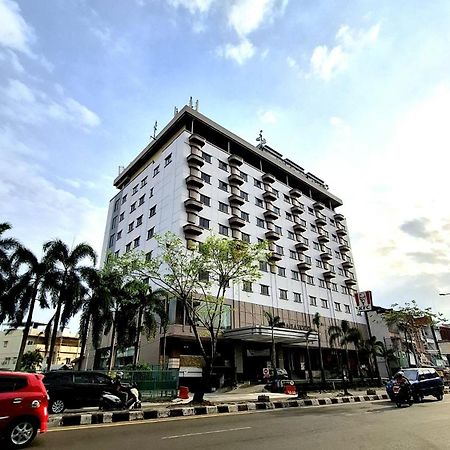 Royal Asia Hotel 팔렘방 외부 사진