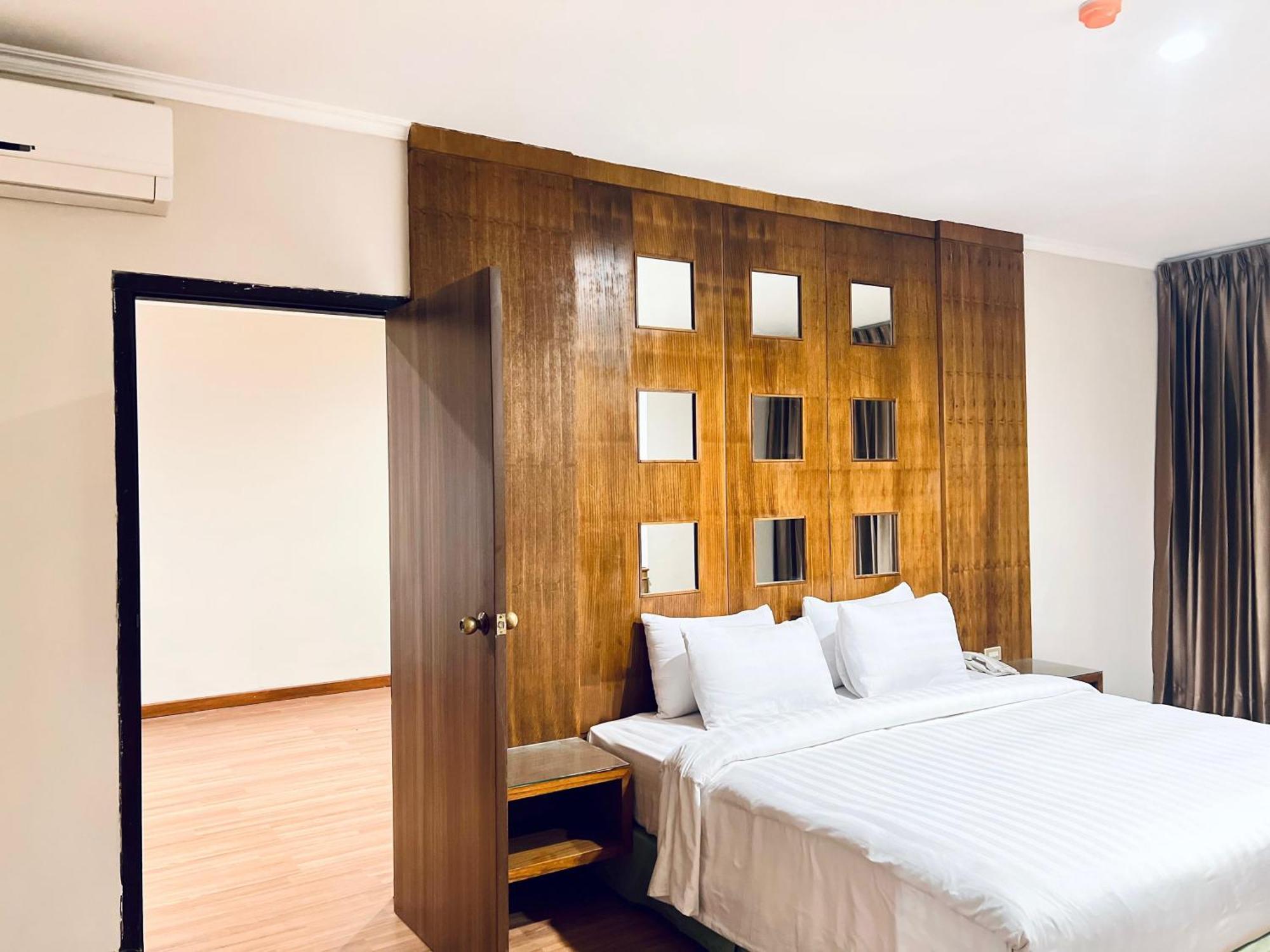 Royal Asia Hotel 팔렘방 외부 사진