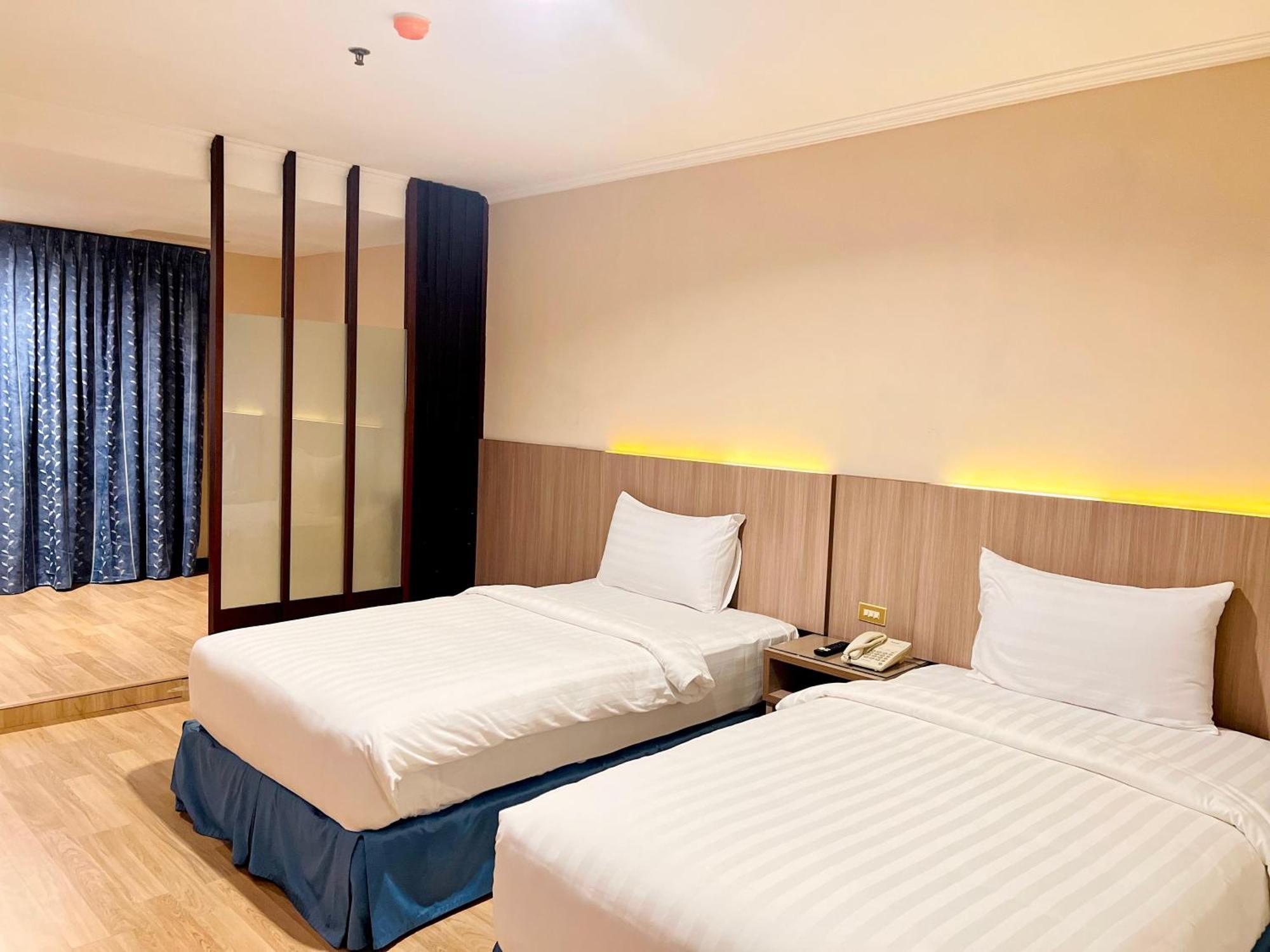 Royal Asia Hotel 팔렘방 외부 사진